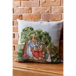 Подушка декоративна Прованс Галявина Зайчиха із зайчатами 45х45 см (34246)