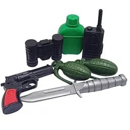 Игровой набор с оружием Colorplast М18-3, 7 предметов