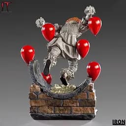 Фігурка Оно Пеннівайз IT Pennywise 21 см CH ITP21 - мініатюра 3