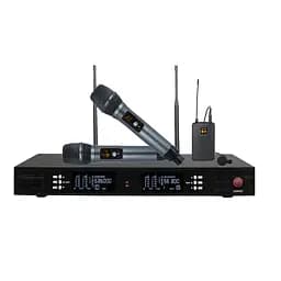 Радиосистема с двумя ручными беспроводными микрофонами и петличным Emiter TAU27HP