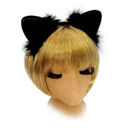 Вушка Кішка з пухом