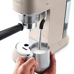 Кавоварка ріжкова еспресо Delonghi Dedica Arte EC 885.BG Beige UA - мініатюра 2