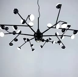 Светильник-молекула в черном цвете со встроенными светодиодами Line.F Количество ламп 36