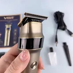 Машинка для стрижки бездротова акумуляторна з лед дисплеєм та насадками VGR V-991 - мініатюра 4