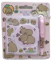 Блокнот на кнопці ПВХ з ручкою-брелоком Капібара, 8x7 см, 65 аркушів (В асортименті)