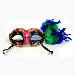 Маска Лючия