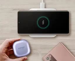 Бездротове зарядне Samsung 15W Wireless Charger Pad w/o TA (EP-P2400BWEGEU) біле - мініатюра 5