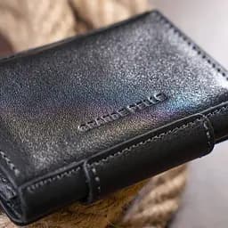 Візитниця для карток глянцева з натуральної шкіри Grande Pelle 11293 чорна - мініатюра 9