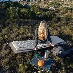 Килимок самонадувний Naturehike CNK2300DZ013 35 мм Світло-сірий (1047-6976023926976) - мініатюра 2