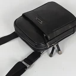 Месенджер через плече із гладкої шкіри Tavinchi TV-S-SM8-S001A