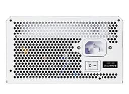 Блок живлення Chieftec Vega M 750W ATX 3.1 80+ Gold White (PPG-750-CW) - мініатюра 4