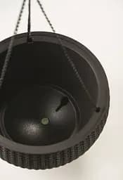 Горщик для рослин Keter Rattan Hanging Sphere з ланцюжками підвісний темно-коричневий 8.6 л - мініатюра 4
