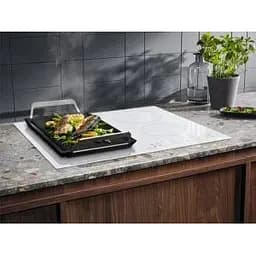 Варильна поверхня електрична Electrolux LIV63431BW - мініатюра 3