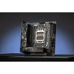 Материнська плата Asus Rog Strix X870-I Gaming WIFI sAM5 X870 2xDDR5 M.2 HDMI WiFi BT mITX - мініатюра 3