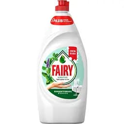 Засіб для миття посуду Fairy Sensitive Чайне дерево та м'ята 900 мл