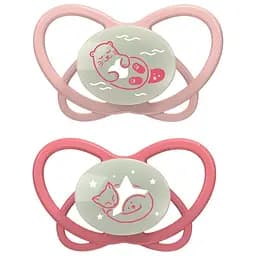 Пустышка Nip Моя бабочка Ночь Бобер и котик, силиконовая, 16-32 мес., 2 шт., розовый (38656-51)