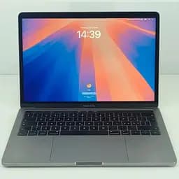 Ноутбук Apple MacBook Pro 13" A1989 (C02YJ0ZUJHD2) (i5-8259U/8/256SSD) - Class A-