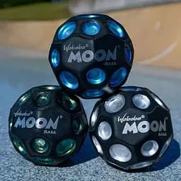 М'яч Waboba Dark Side of Moon 6.3 см чорно-синій (2986096052988) - мініатюра 3