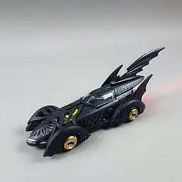 Іграшкова машинка бетмобіль ТехноК Batman Batmobile (масштаб 1:43, світло, звук, у коробці) 4357-11