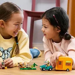 Конструктор LEGO Animal Crossing Садова крамниця і караван, що належать Leif 263 деталі (77054) - мініатюра 12