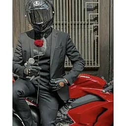 Алмазна мозаїка Strateg ПРЕМІУМ Улюблений на байці розміром 40х50 см (SK85993)