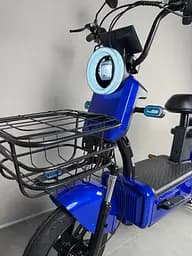 Міський електровелосипед EVOBIKE Nova S 500W з пасажирським сидінням, поворотниками, корзиною та дисплеєм, 48V 12Ah (економний, до 40 км/год), синього кольору - мініатюра 4
