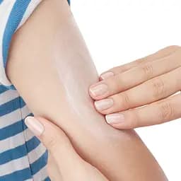 Сонцезахисне водостійке молочко Vichy Capital Soleil Milk для дітей SPF 50 300 мл (M4641821) - мініатюра 6