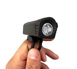 Вело фара 303C велосипедный аккумуляторный фонарь бело красно синяя мигалка