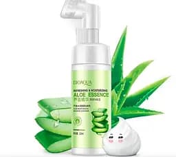 Пінка для вмивання з масажною щіточкою Bioaqua Aloe Moisturizing Massage Cleanser 120 мл - мініатюра 2