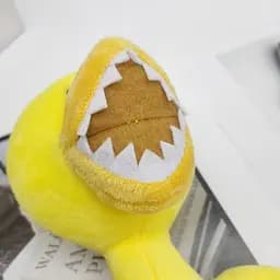 М'яка іграшка Watchbands Жовтий райдужний друг Yellow з Райдужні друзі Rainbow Friends Roblox довжина 30 см (MI-19529) - мініатюра 2