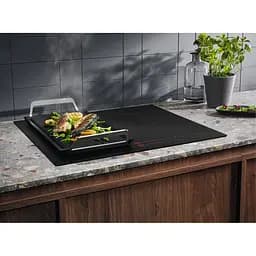 Індукційна варильна поверхня Electrolux EIV64453 [137857] - мініатюра 6