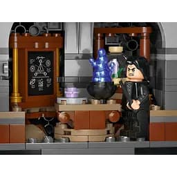 Конструктор LEGO Harry Potter Котел: Таємний клас зіллєваріння 652 деталі (76464) - мініатюра 10