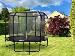 Батут садовий SkyFlyer Black 10 футів зі сходами 304 см (TR0034) - мініатюра 14