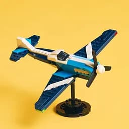 Конструктор LEGO Creator Авіація: спортивний літак 178 деталей (31160) - мініатюра 4