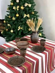 Лляна скатертина різдвяна з українським орнаментом "Грація" - 150х150 см