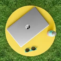 Ноутбук HP 17-cp2023ua 17.3 FHD IPS AG, AMD R3-7320U, 8GB, F512GB, UMA, DOS, сріблястий (AR8J9EA) - мініатюра 9