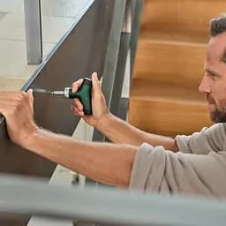 Викрутка з тріскачкою, Т-подібне руків'я, 20 насадок, 109мм, сталь Bosch hoz0014150 - мініатюра 7