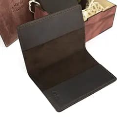 Подарунковий набір чоловічий  в коробці Handycover №46 (коричневий) ключниця, обкладинка на документи і паспорт - мініатюра 8