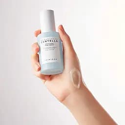 Сироватка для обличчя зволожуюча Madagascar Centella Hyalu-Cica Blue Serum SKIN1004 50 мл - мініатюра 3