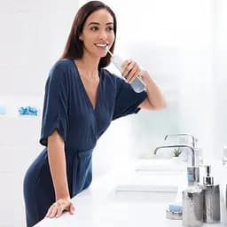 Іригатор Oral-B Aquacare Pro-Expert - мініатюра 9