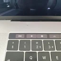 Ноутбук Apple MacBook Pro 15" A1990 Retina (C02Z42BPLVDQ) (i7-9750H/16/256SSD/PRO 555X) - Class B - мініатюра 6