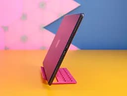 Планшет Apple iPad (2017) 32GB Wi-Fi Space Gray (MP2F2) Б/У [159994] - мініатюра 4