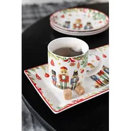 Чашка рождественская J-line с щелкунчиком в подарочной коробке (49319)