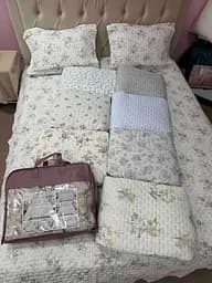 Комплект покривало 200×230 см стьобане з наволочками 50×70 см муслін-жатка євро з насиченим квітковим принтом Блакитний - мініатюра 3