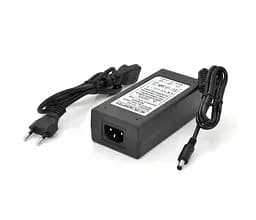 Импульсный адаптер питания 12 В 10 А (120 Вт) штекер 5.5 на 2.5 с кабелем питания 1.7 м