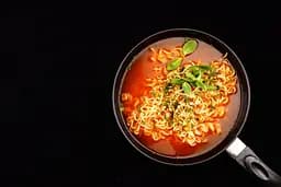 Локшина швидкого приготування Nongshim Shin Kimchi Ramyu з Кімчі 120 г - мініатюра 3