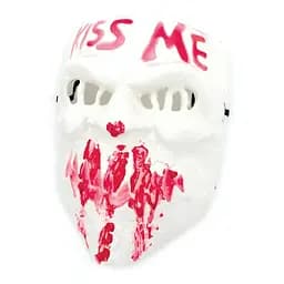 Маска Kiss Me
