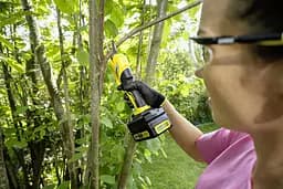 Karcher Секатор акумуляторний Karcher TLO 2-18 18В 2,5см 1.09кг без АКБ та ЗП - мініатюра 7