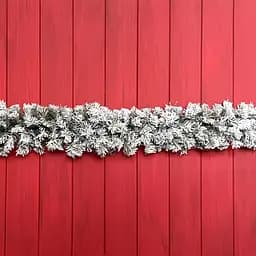 Гирлянда хвойная Hvoya Classic из пленки заснеженная 1.5 м