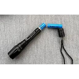 Ліхтар ручний X-Balog BL-8668 акумуляторний з кліпсою та ремінцем CREE T6 2x18650 Zoom - мініатюра 4